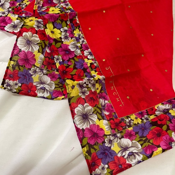GIVENCHY handkerchief bandana🌸🦋 - Picture 5 of 5